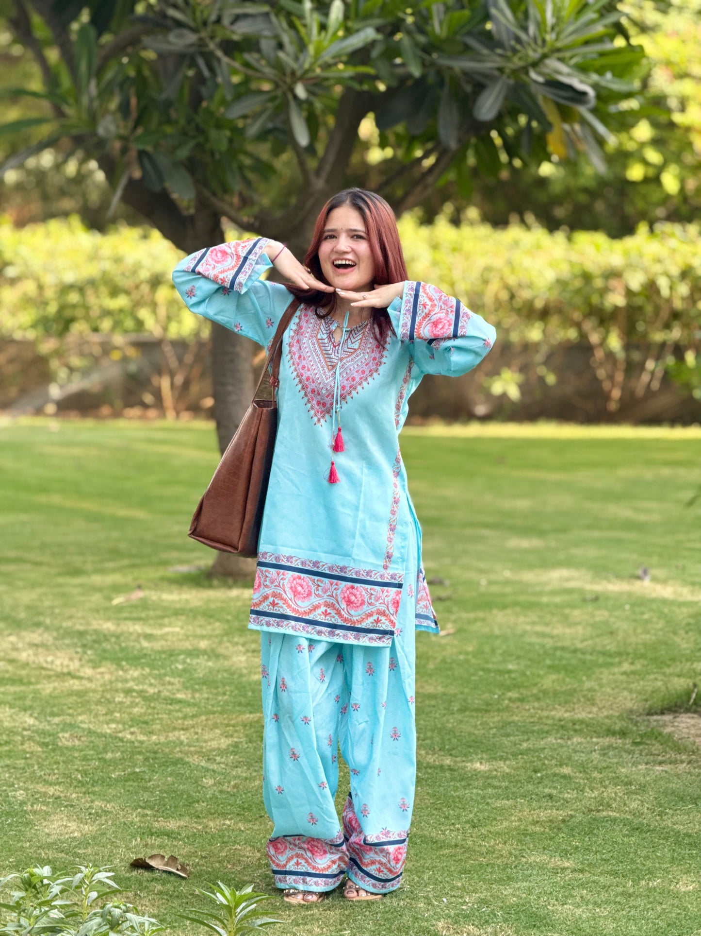 Muslin Digital Print Farshi Suit Set – Elegant Ethnic Wear for Women