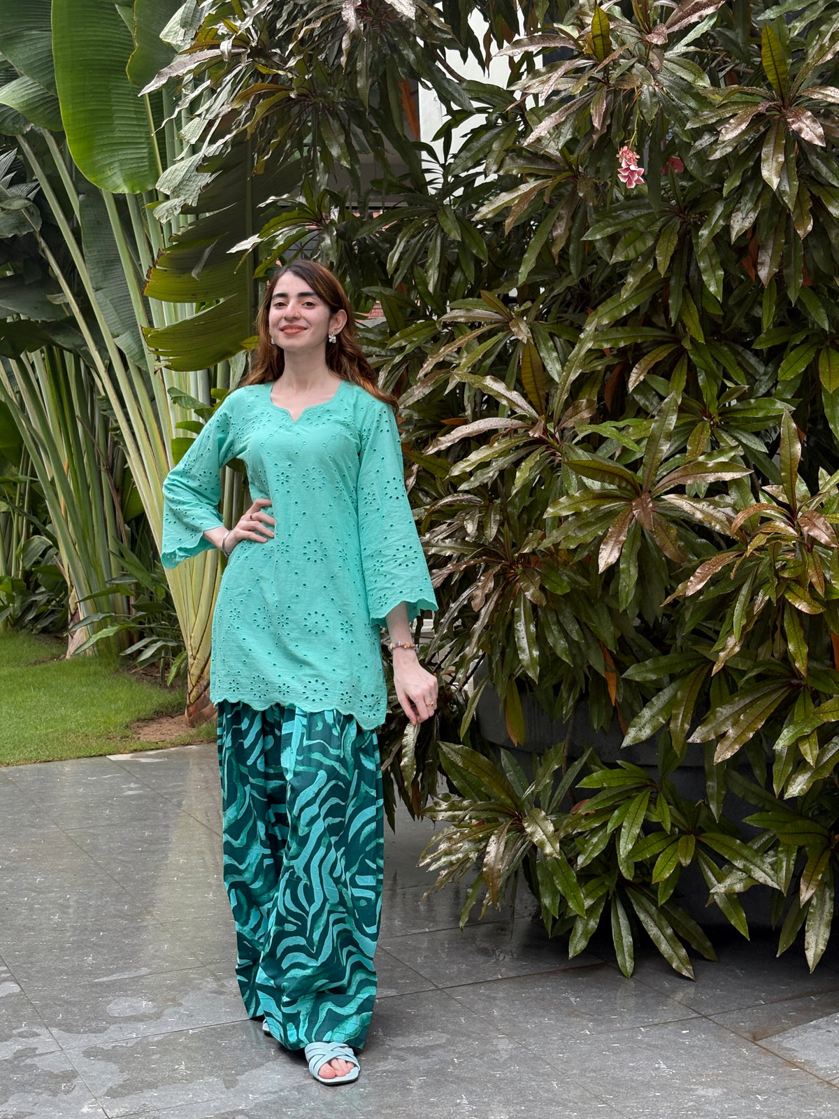 Turquoise Hakoba Farshi Suit Set – 2 Piece