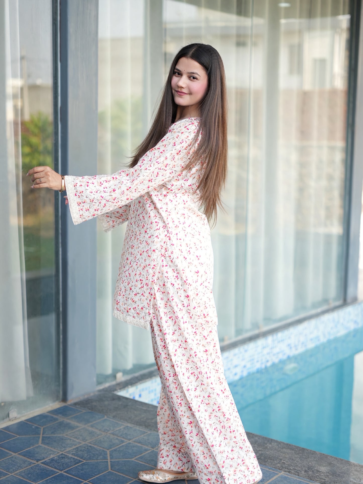 Off-White Floral Farshi Suit Set